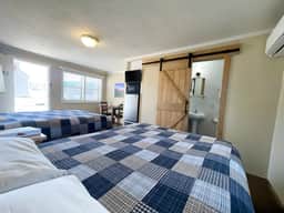 Mt. C-Zion Room #2 - Image 4