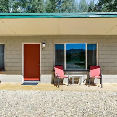 Mt. C-Ranch Room #5