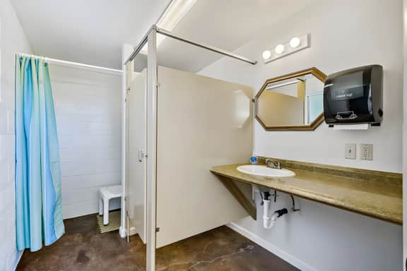 Mt C- RV #1 - Image 5