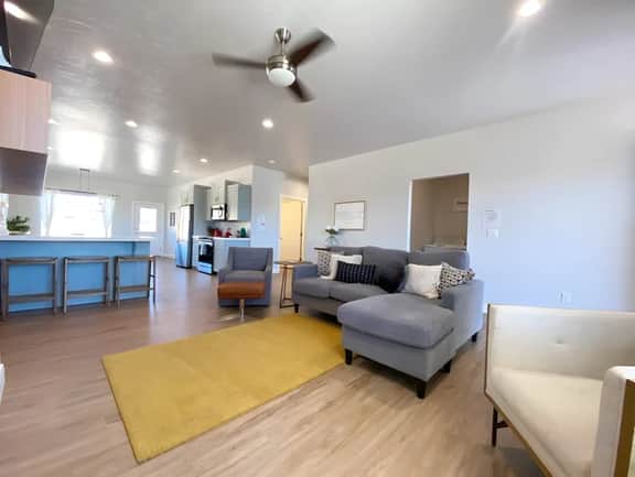Ranchos Retreat