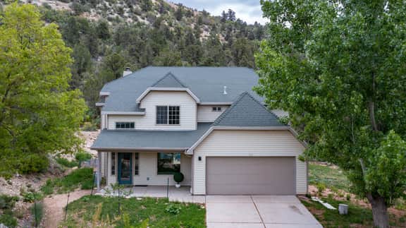 EZ Escape to Zion National Park Spacious 4BR Home!