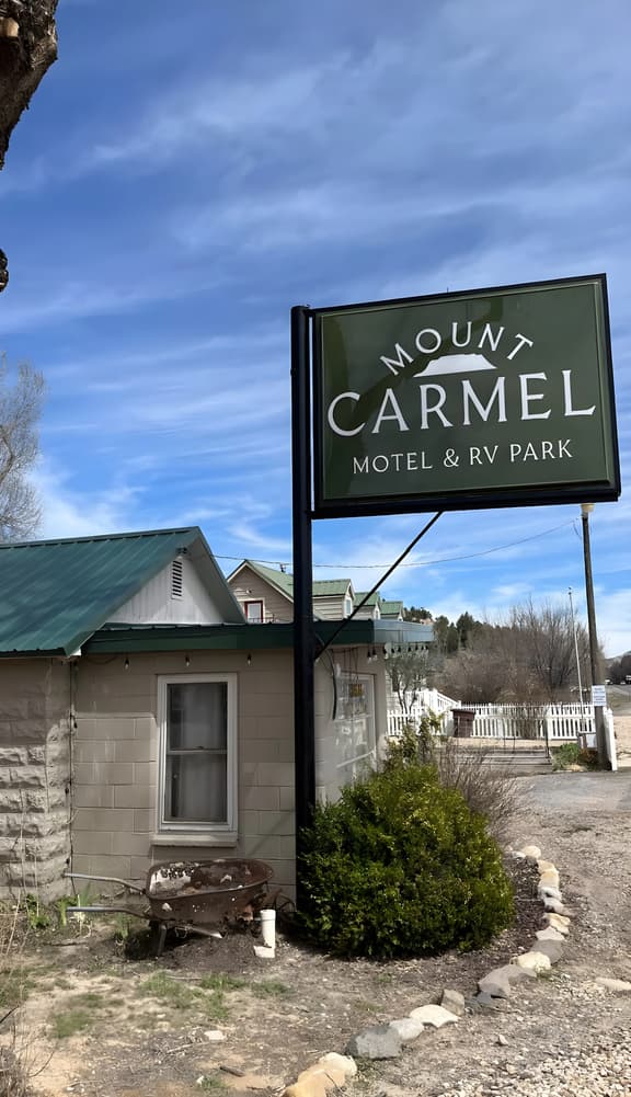 Mt. C- RV #9 - Image 1